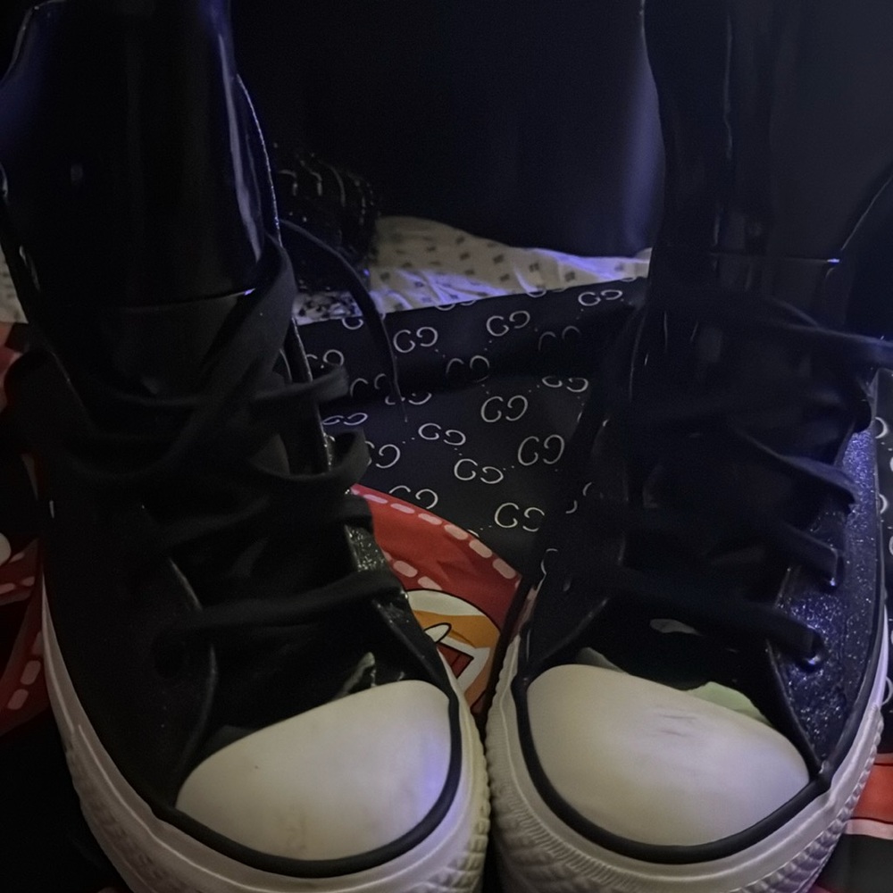 Convert All-Star size 8 1/2 never worn